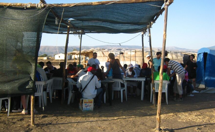 ghetto-rignano-lavoratori